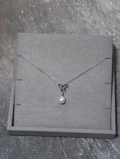 Ribbon Pearl Drop Necklace