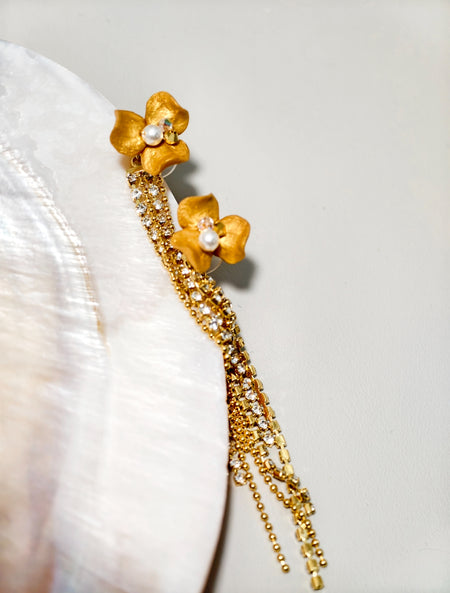Little Jasmine In Gold
