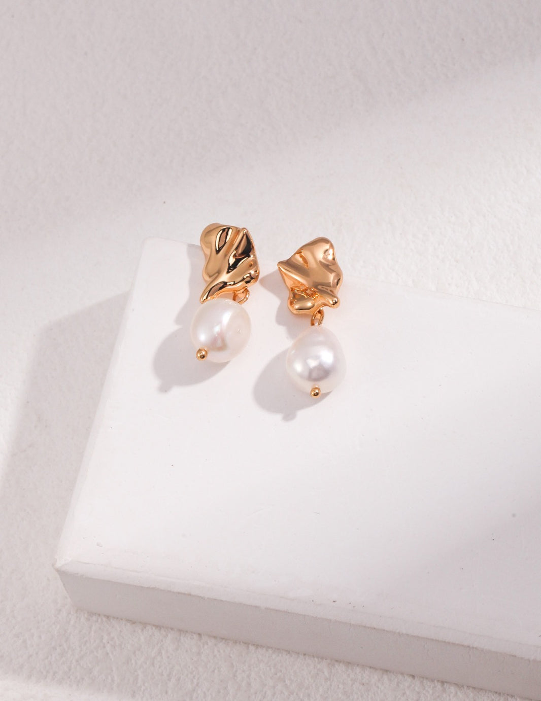 Minimalist Baroque Pearl Earrings