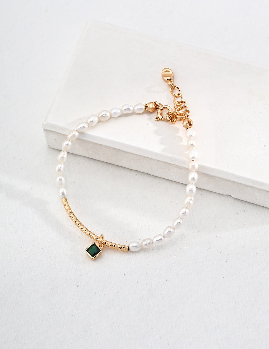 Petite Pearl Bracelet