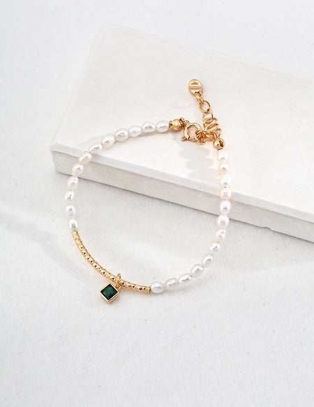 Petite Pearl Bracelet