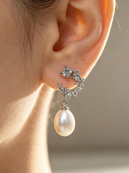 Luna Pearl Earrings