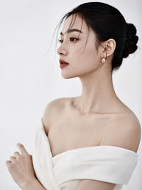 Aura Pearl Earrings
