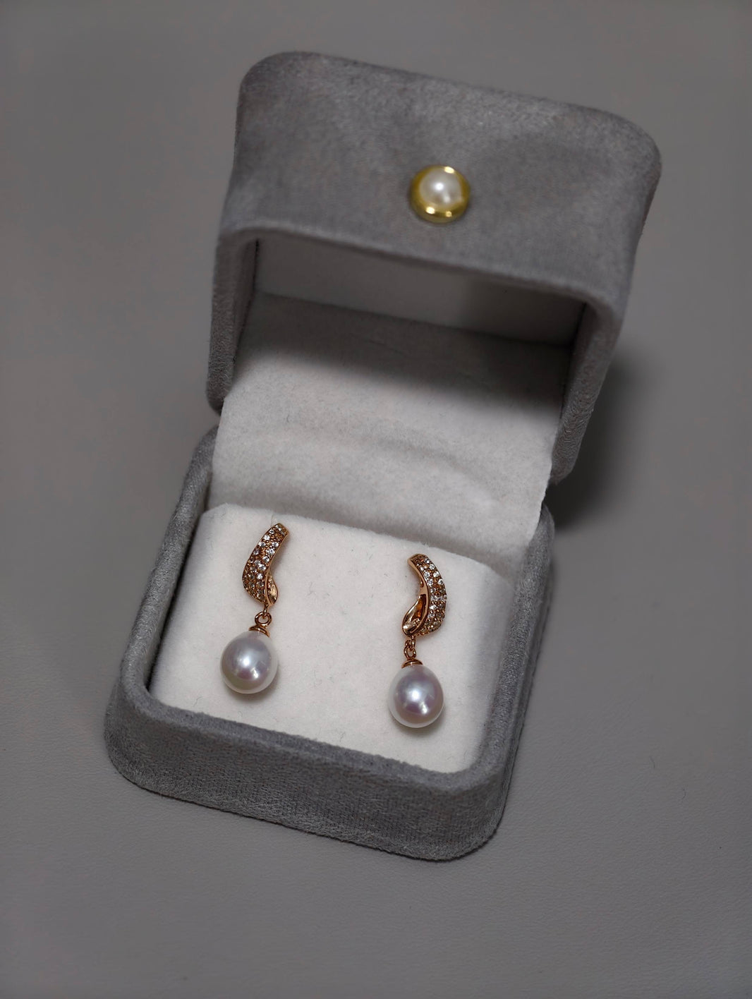 Perle Earrings