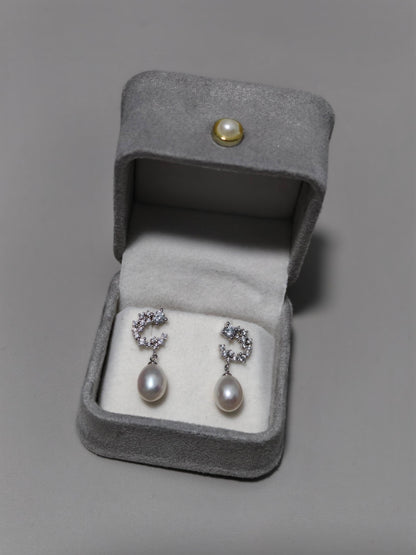 Luna Pearl Earrings