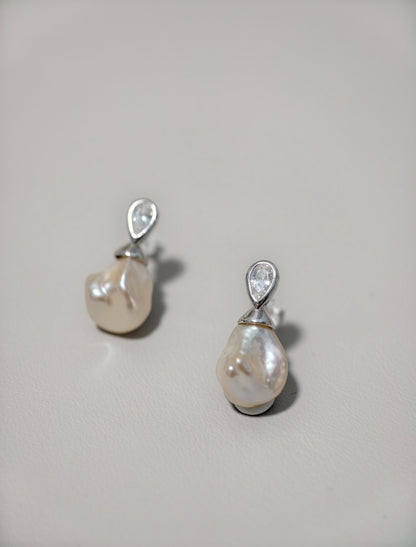 Teardrop Baroque Pearl Earrings