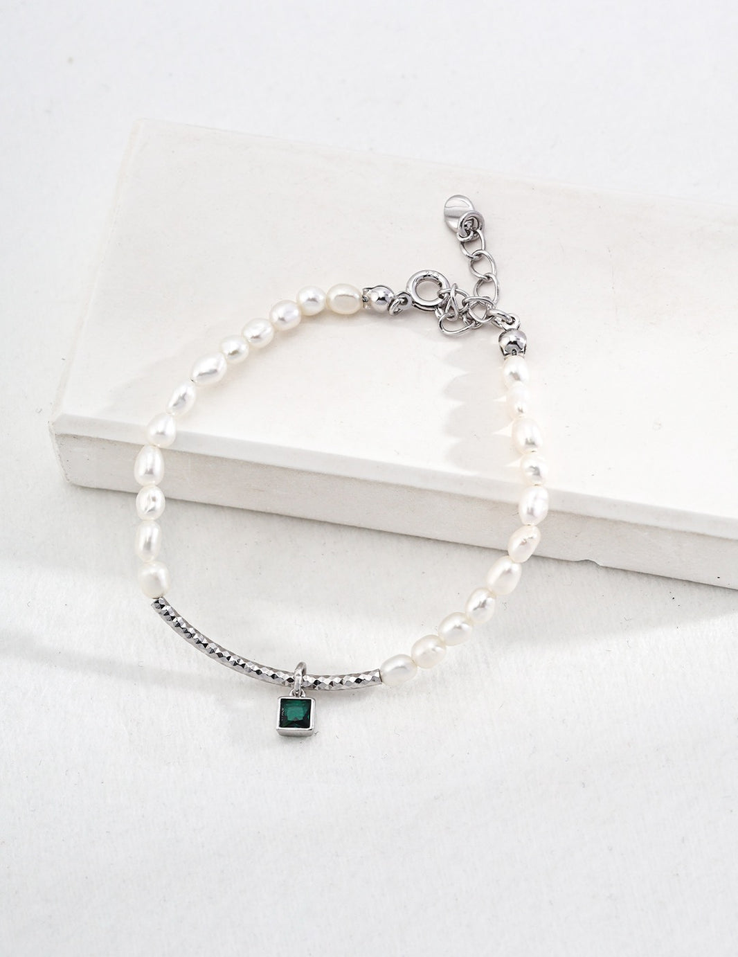 Petite Pearl Bracelet