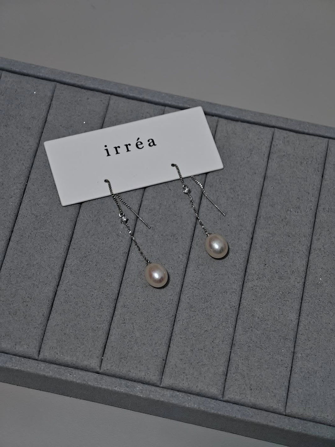 Belle Pearl Earrings