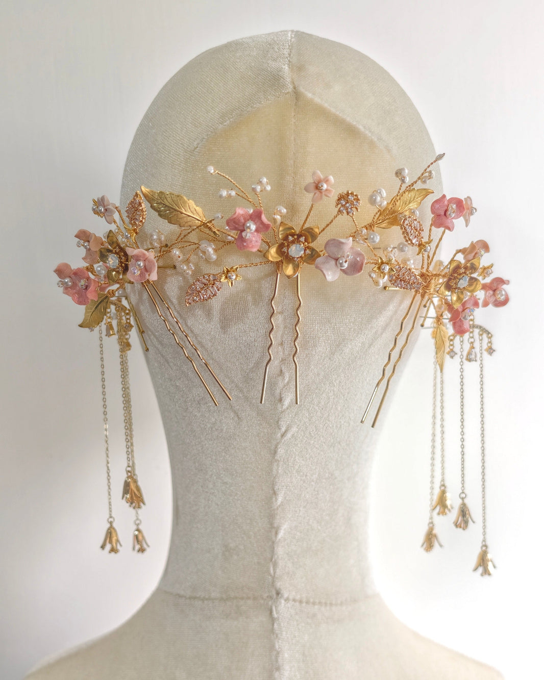 Jasmine Step-Shake Hair Pins