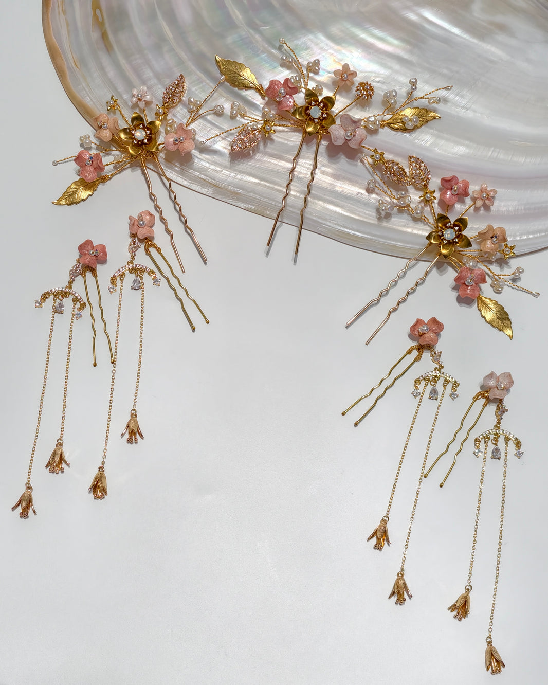 Jasmine Step-Shake Hair Pins